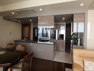 機能的で美しいオープンキッチンに 機能的で美しいオープンキッチンに